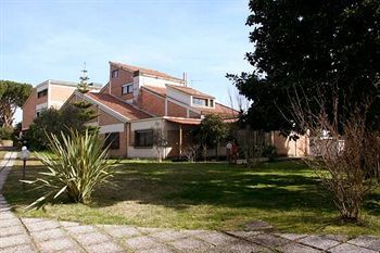 Casa Per Ferie Eremo Santa Rosa Da Lima Hotel Rome Exterior photo